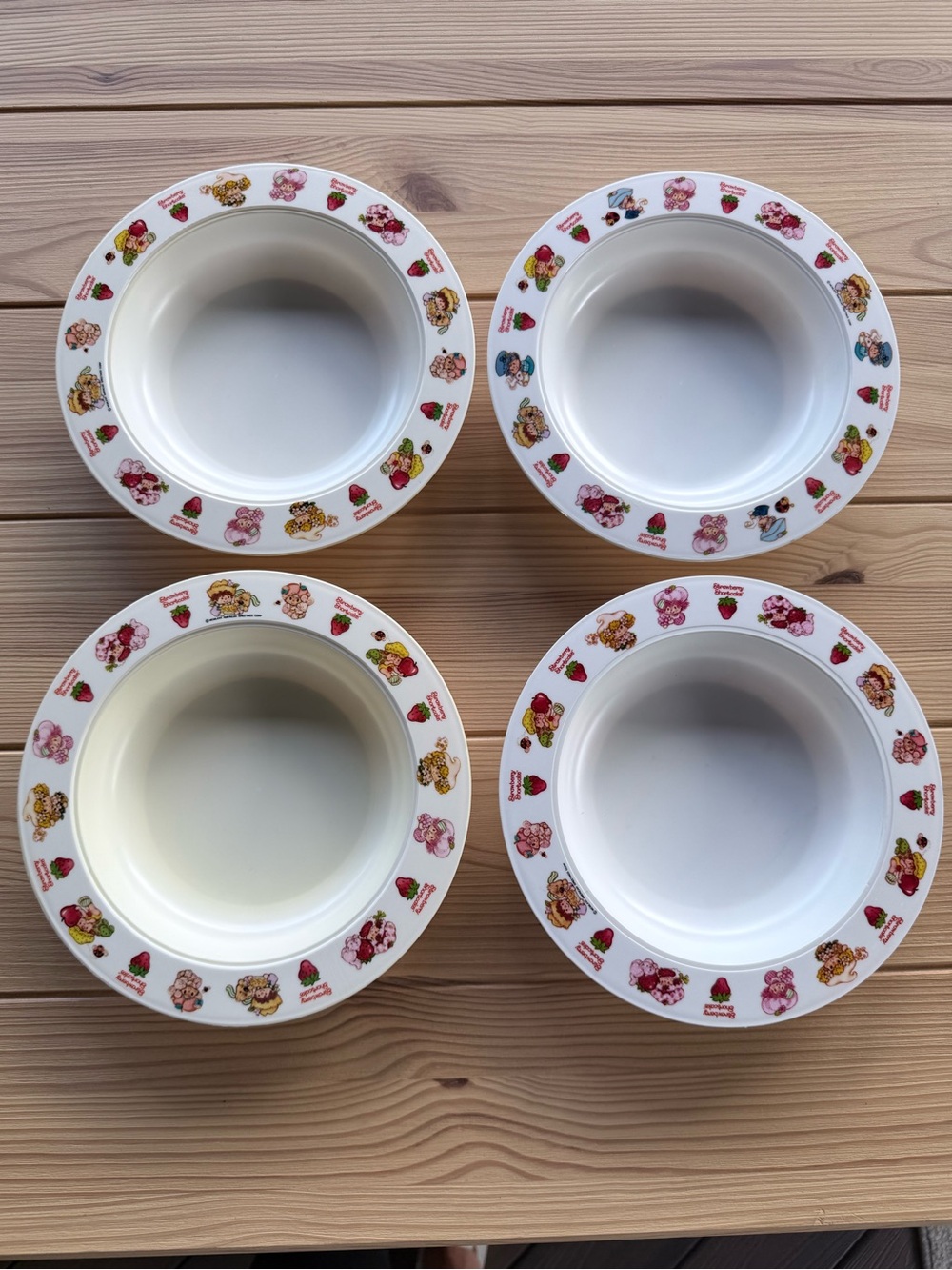 “Vintage 1982 Strawberry Shortcake SiLite Melamine Bowls Set of 4 – Rare Retro
